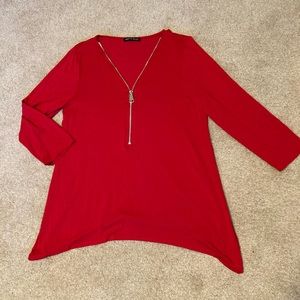 Cable & Gauge soft zip front top. Size medium